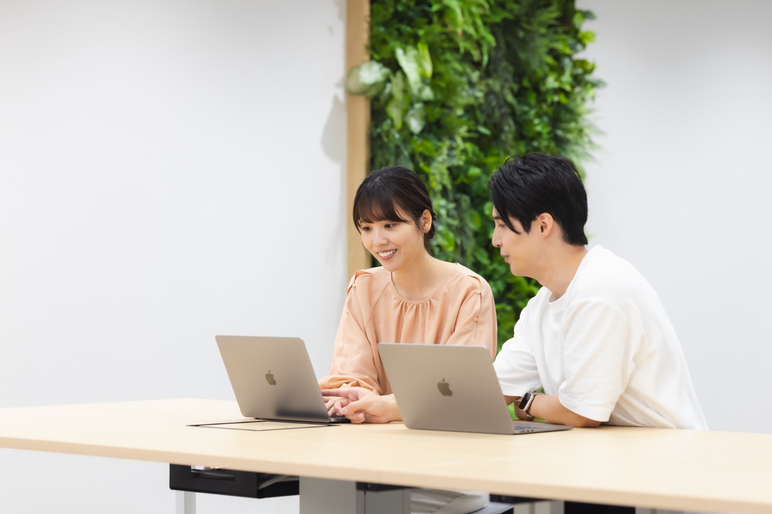 【週3時間から稼働可！】Webデザイナー育成の講師募集！