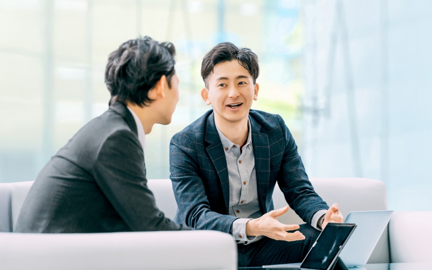 【フルリモOK!インサイドセールス】稼働時間も柔軟に調整可/新卒採用を支える自社サービスの拡販をお任せ