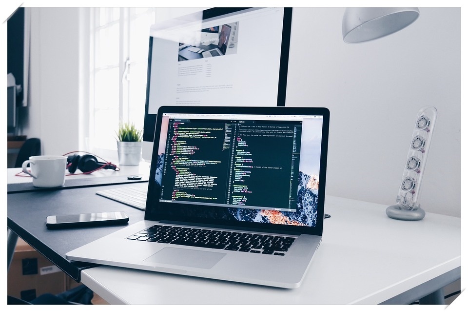 【PHP,Laravel】スタートアップ企業における環境経営管理ERP開発の案件・求人