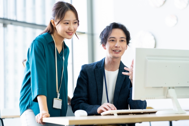 【在宅】医療従事者向けサービスにてサイト企画・運営ディレクター！ 