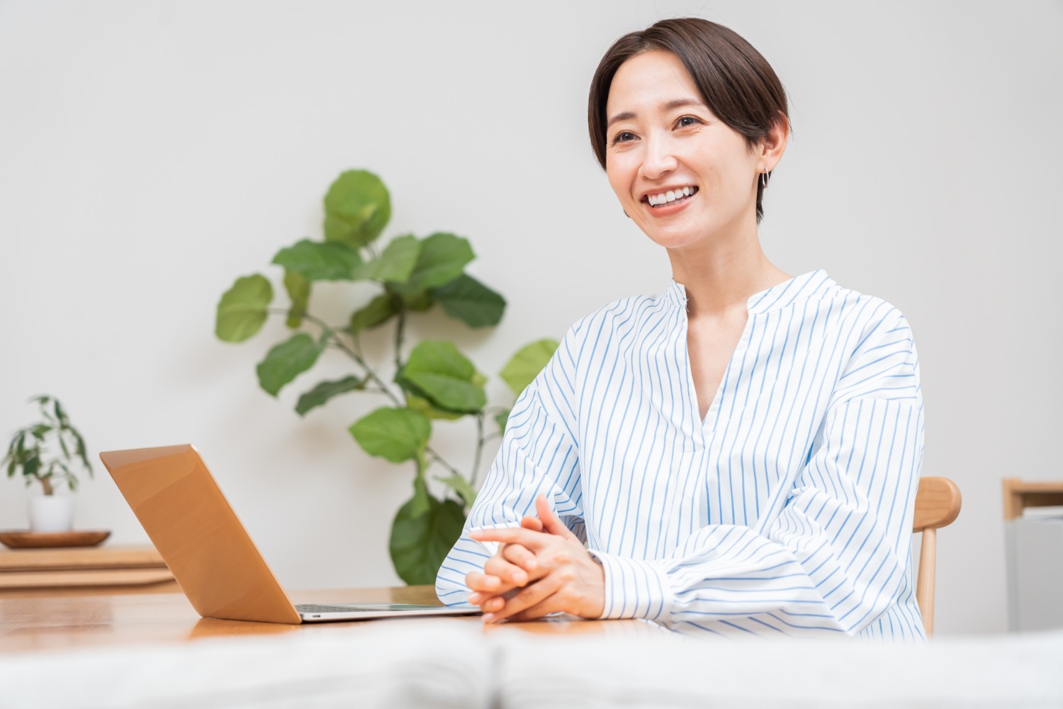 【フルリモート/週4～】大手化粧品子会社でWebディレクター！ 