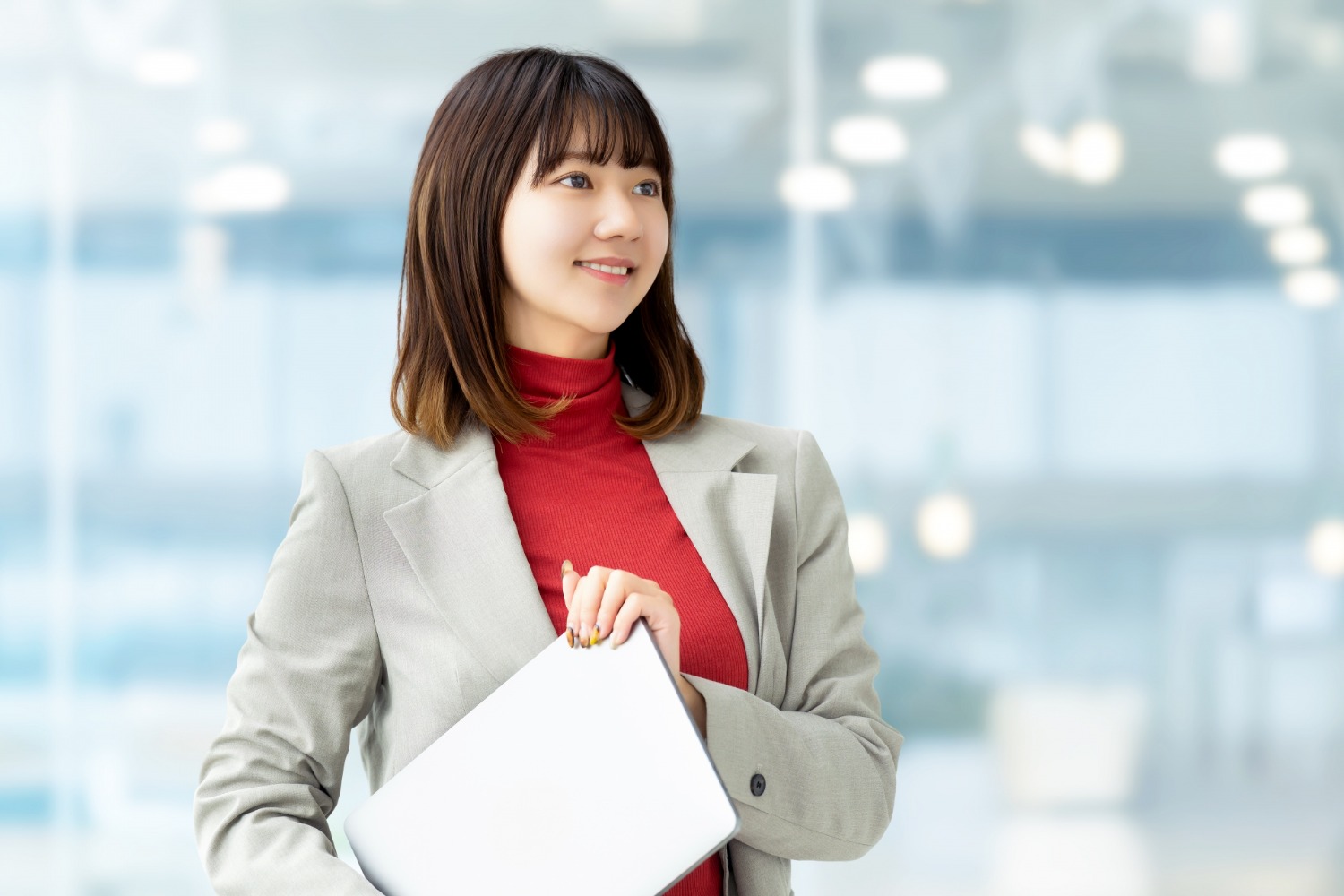 【経験浅めOK】総合IT企業で営業サポート！@横浜 