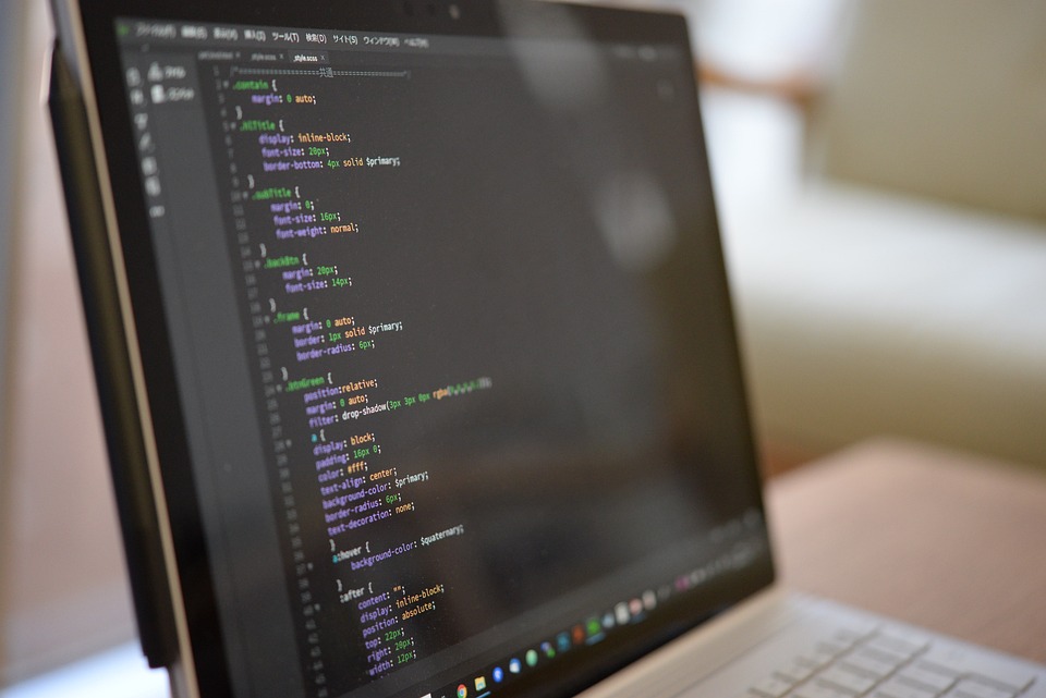 【React】トレーディングカードEC フロントエンド開発の案件・求人